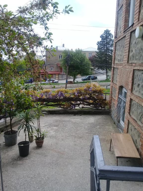 Tlt Guest House Telavi Kültér fotó
